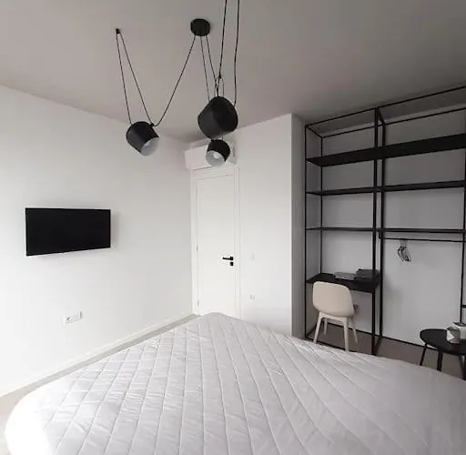 Black Sea View דירה וארנה